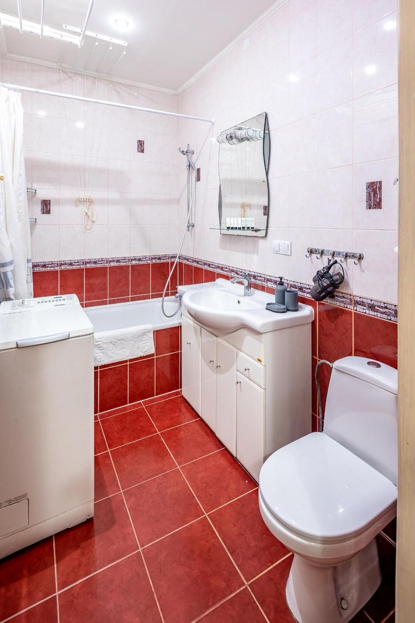 Just Another Comfy Apartment On The Main Squere. 2 Bedrooms, Own Heating, Ac Lvov Exteriér fotografie