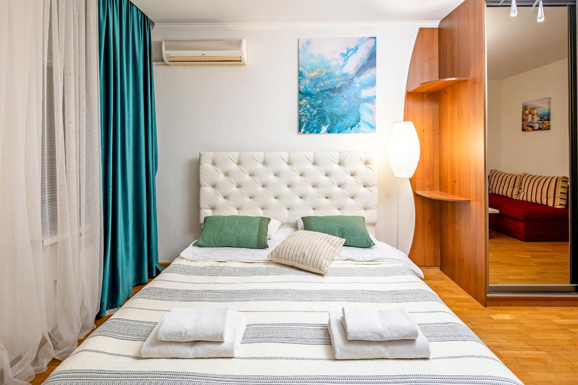 Just Another Comfy Apartment On The Main Squere. 2 Bedrooms, Own Heating, Ac Lvov Exteriér fotografie