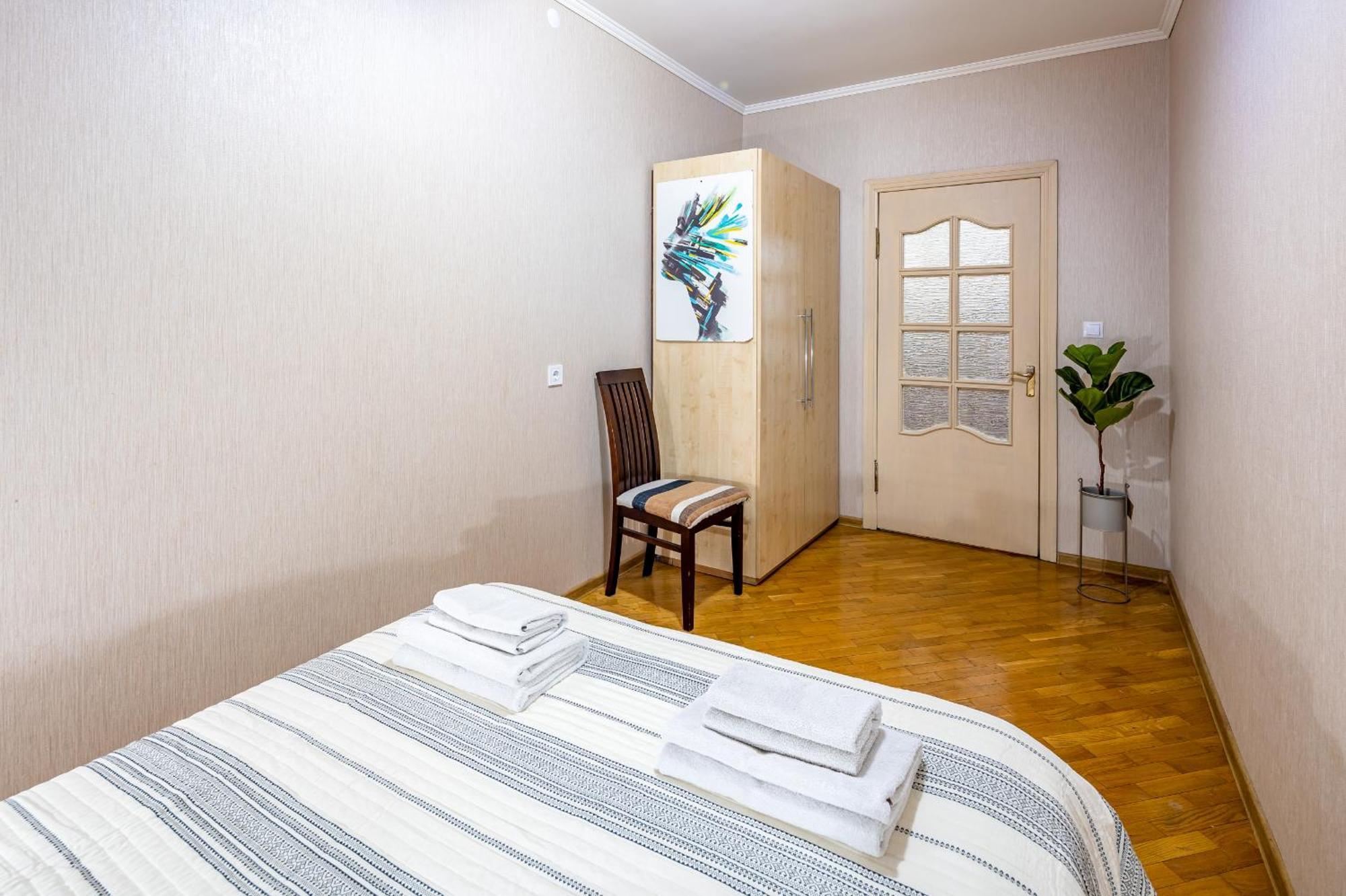 Just Another Comfy Apartment On The Main Squere. 2 Bedrooms, Own Heating, Ac Lvov Exteriér fotografie